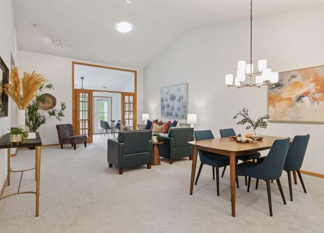 Property at 8891 Thomas Dr, Woodbury, MN 55125, 2 beds, 2 baths