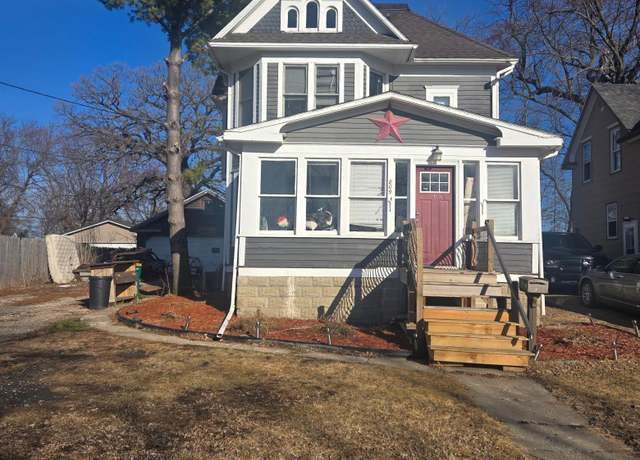 Property at 809 Jefferson Ave, Albert Lea, MN 56007, 4 beds, 2 baths