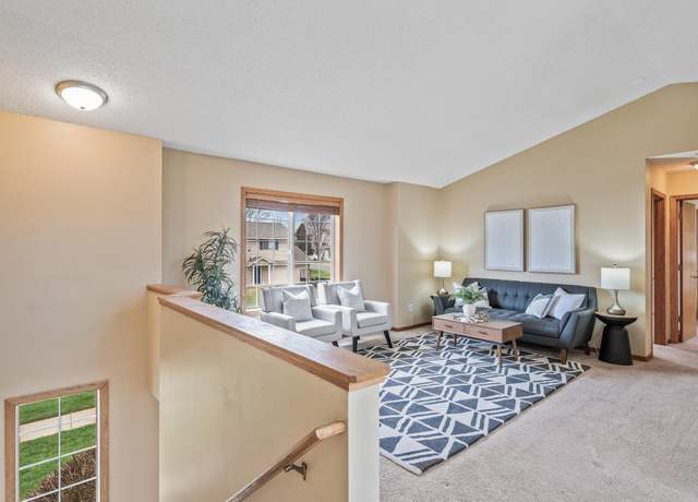 Property at 2011 Downing Ave, Shakopee, MN 55379, 2 beds, 2 baths
