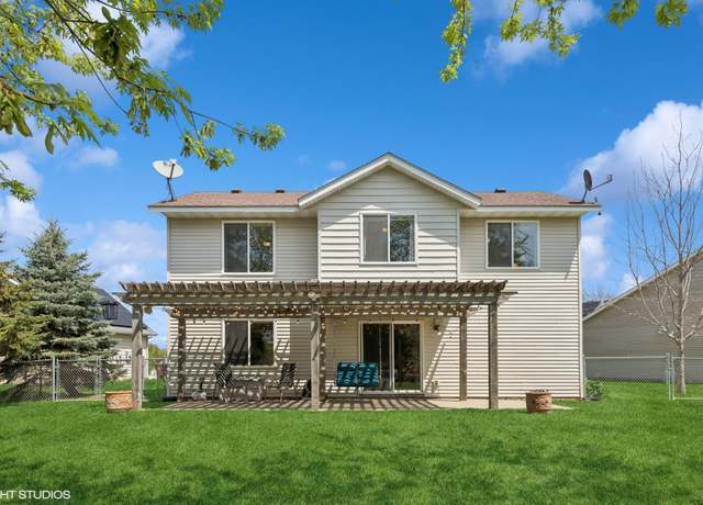 Property at 21271 Ilavista Way, Lakeville, MN 55044, 3 beds, 2 baths