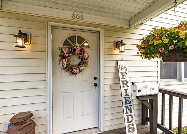 Property at 806 Allen St, Cloquet, MN 55720, 3 beds, 3 baths