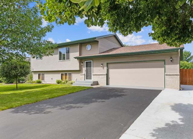 Property at 9151 Pelican Ln, Monticello, MN 55362, 3 beds, 3 baths