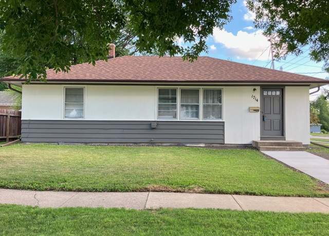 Property at 1714 2nd Ave S, Fargo, ND 58103, 3 beds, 1 bath