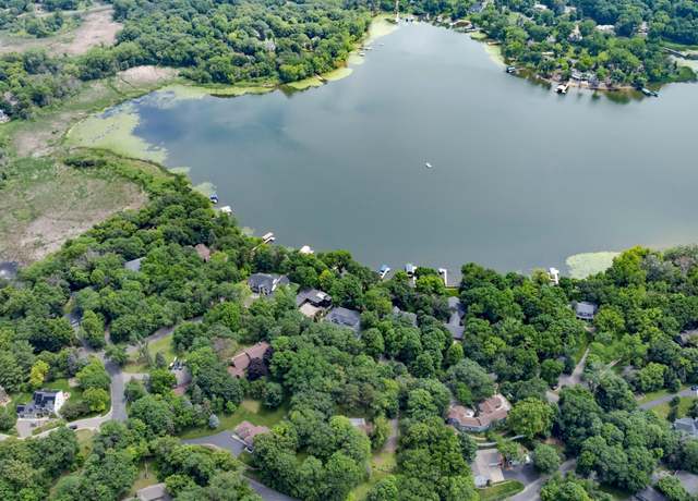Property at 6620 X Horseshoe Curv, Chanhassen, MN 55317, 3 beds, 1 bath