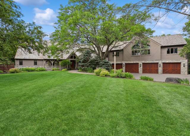 Property at 10420 Bluff Cir, Chaska, MN 55318, 4 beds, 4 baths