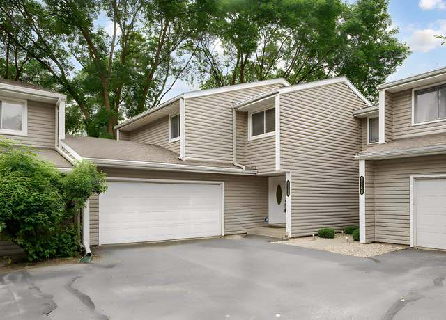 Property at 9146 Neill Lake Rd, Eden Prairie, MN 55347, 3 beds, 3 baths