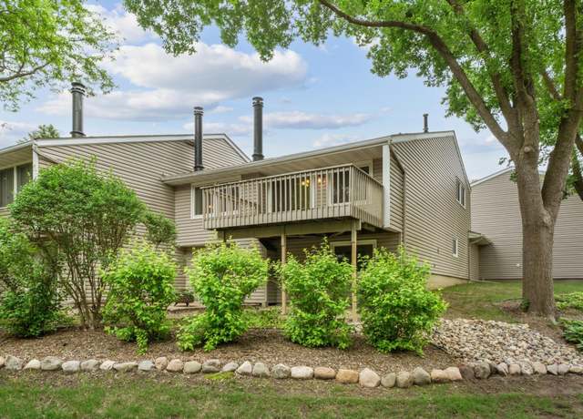 Property at 9146 Neill Lake Rd, Eden Prairie, MN 55347, 3 beds, 3 baths
