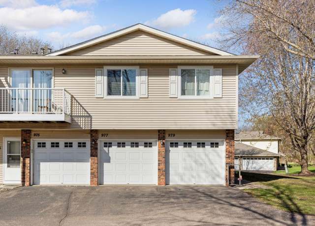 Property at 979 Pond View Ct, Vadnais Heights, MN 55127, 2 beds, 1 bath