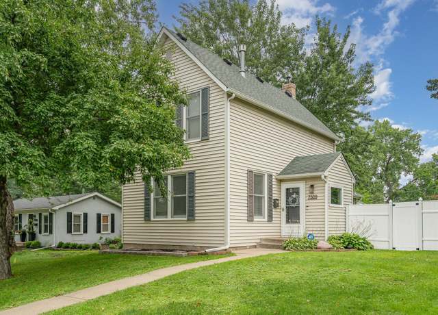 Property at 7509 North St, Saint Louis Park, MN 55426, 2 beds, 2 baths