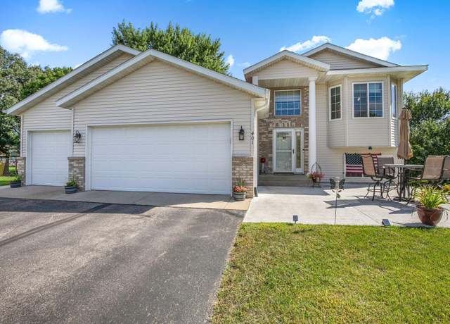 Property at 401 Cedarwood Ct, Waite Park, MN 56387, 4 beds, 2 baths