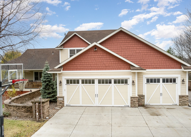 Property at 24850 Edenvale Trl, Elko New Market, MN 55020, 5 beds, 4 baths