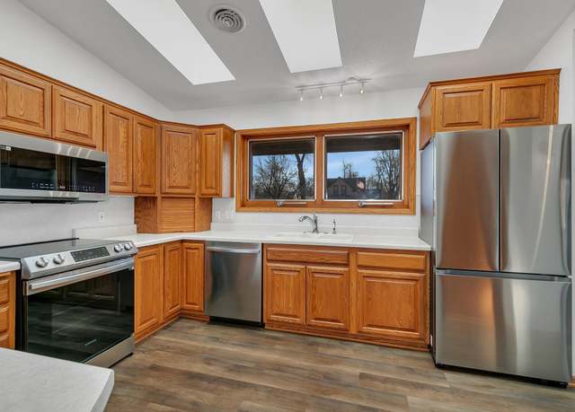 Property at 412 S Swift Ave, Litchfield, MN 55355, 2 beds, 2 baths