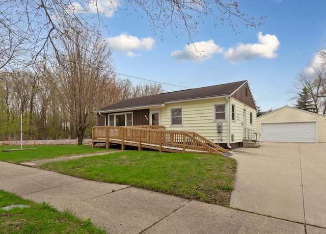 Property at 914 9th Ave SE, Austin, MN 55912, 3 beds, 1 bath