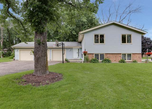 Property at 20815 Italy Ave, Lakeville, MN 55044, 5 beds, 3 baths