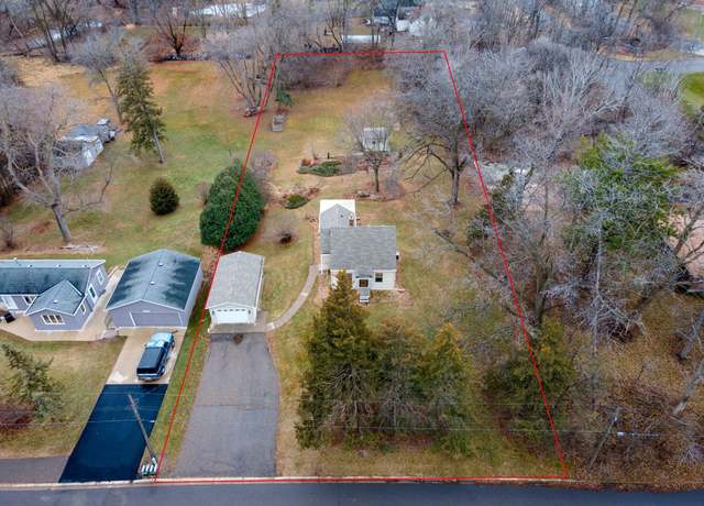 Property at 10605 Belmont Rd, Minnetonka, MN 55305