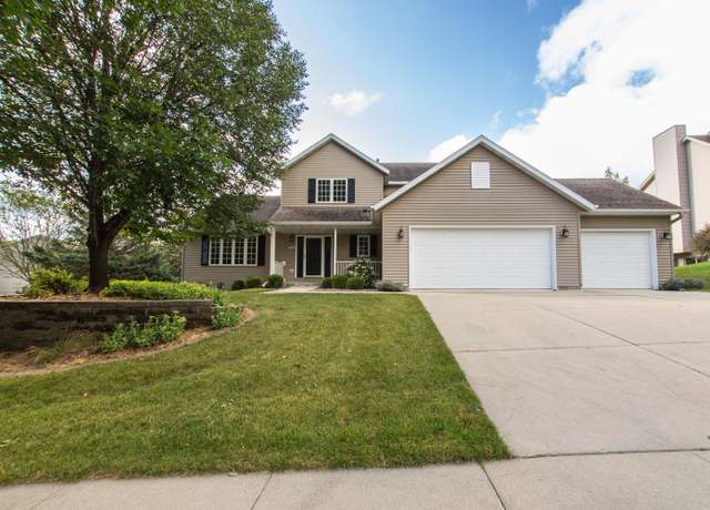 Property at 1900 11th St SW, Rochester, MN 55902, 4 beds, 5 baths