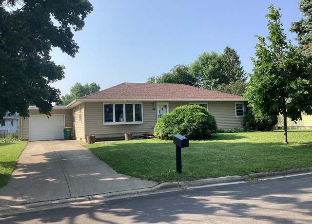 Property at 1018 Crestview Rd, Albert Lea, MN 56007, 3 beds, 1 bath