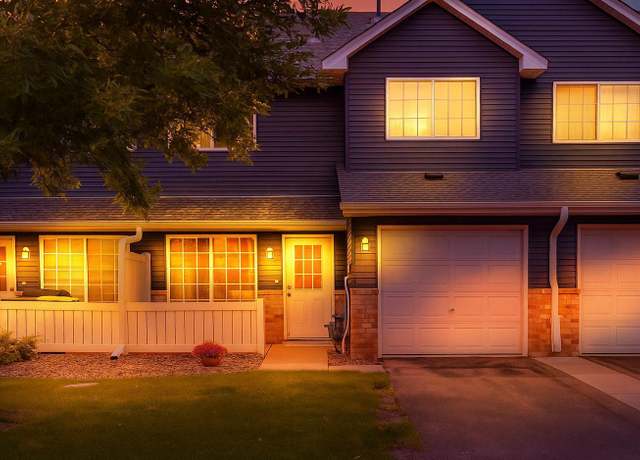 Property at 107 Horizon Dr SE, New Prague, MN 56071, 2 beds, 2 baths