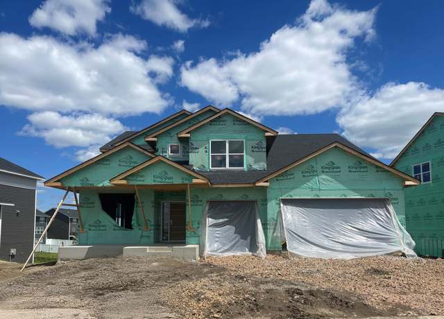 Property at 1941 Tamarack Rd, Carver, MN 55315, 5 beds, 3 baths