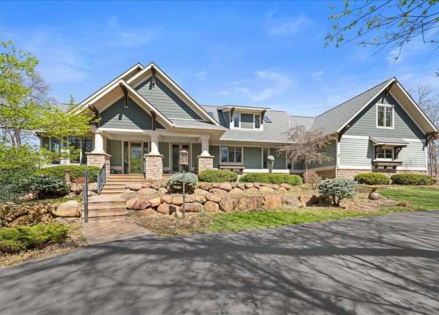 Property at 184 Starrwood, Hudson, WI 54016, 4 beds, 4 baths