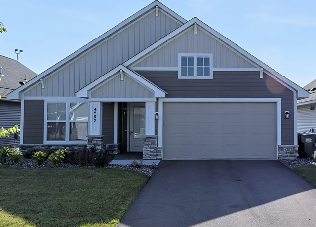 Property at 4282 Monarch Dr, Woodbury, MN 55129, 2 beds, 2 baths