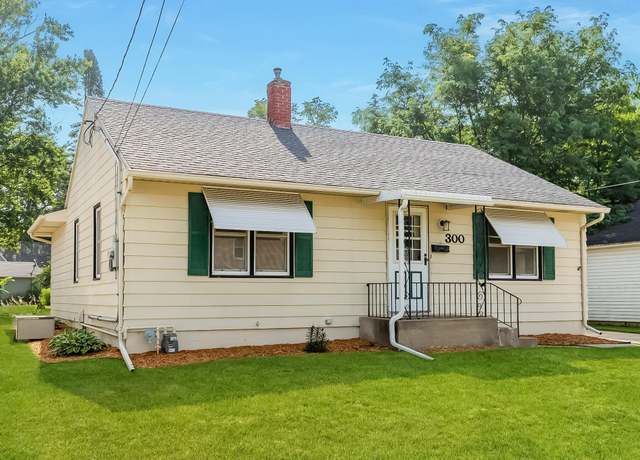 Property at 300 15th Ave SE, Rochester, MN 55904, 2 beds, 1 bath