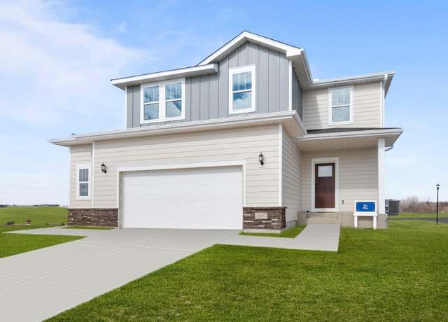 Property at 11614 Minnesota Ln N, Dayton, MN 55369, 5 beds, 4 baths