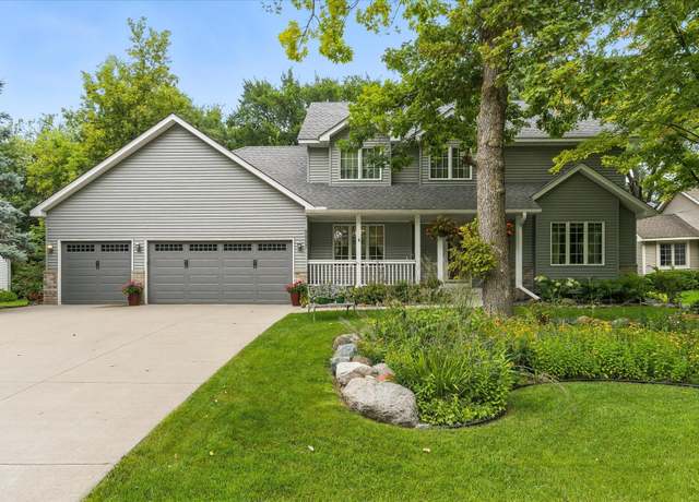 Property at 9957 171st St W, Lakeville, MN 55044, 4 beds, 4 baths