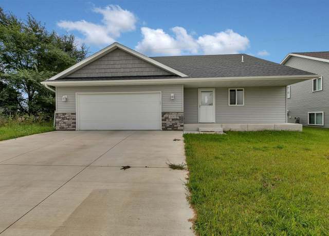 Property at 2130 42nd St S, Saint Cloud, MN 56301, 5 beds, 3 baths