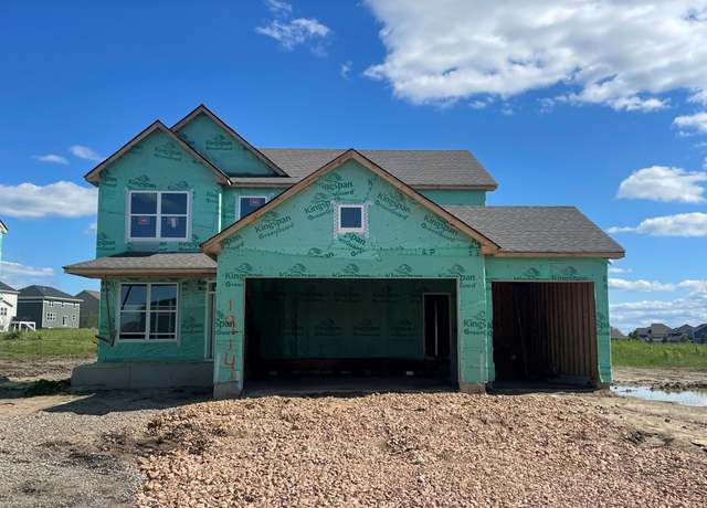 Property at 1914 Ironwood Dr, Carver, MN 55315, 4 beds, 3 baths