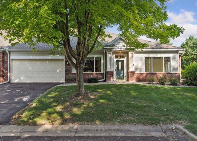 Property at 2021 Stahlke Way, Chaska, MN 55318, 2 beds, 2 baths