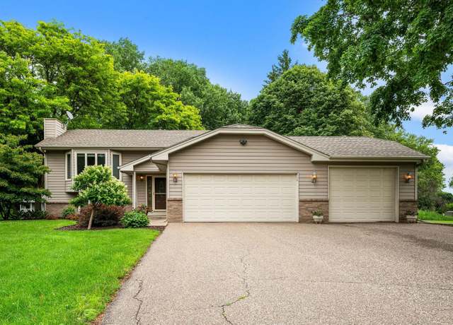 Property at 2520 Florida Ave N, Golden Valley, MN 55427, 4 beds, 2 baths
