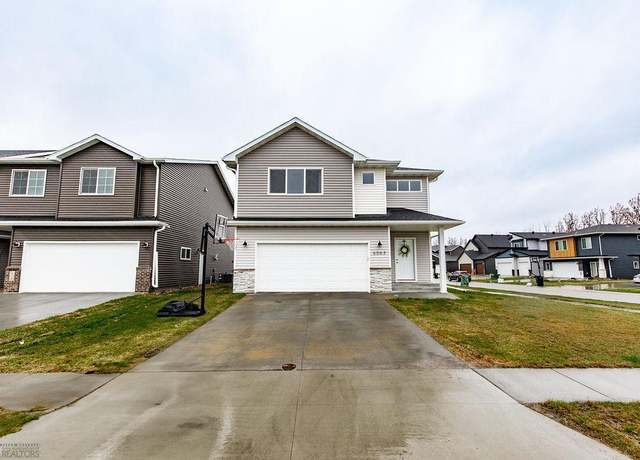 Property at 6063 8th St W, West Fargo, ND 58078, 3 beds, 3 baths