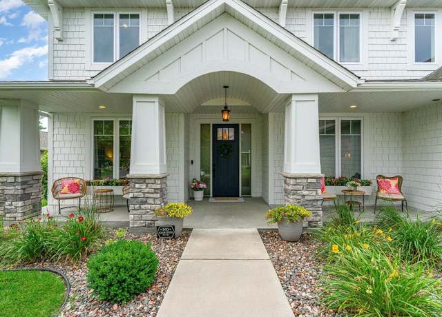 Property at 3229 Griggs St SW, Prior Lake, MN 55372, 5 beds, 4 baths