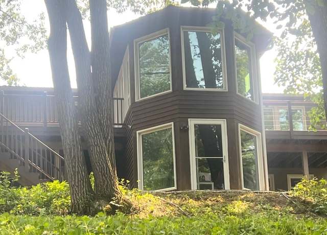 Property at 271 Sandy Point Ct NE, Oronoco Twp, MN 55906, 6 beds, 3 baths