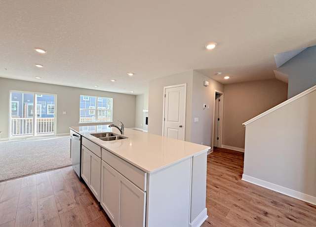 Property at 6724 Hinterland Trl S, Cottage Grove, MN 55016, 3 beds, 3 baths