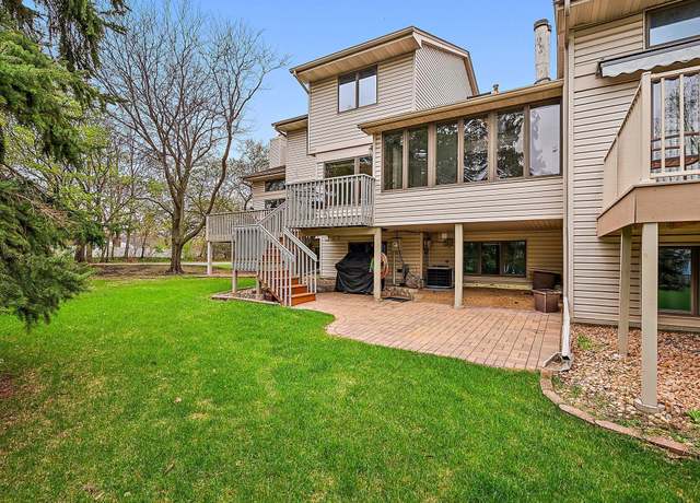 Property at 1330 Sunview Dr, Shoreview, MN 55126, 3 beds, 3 baths