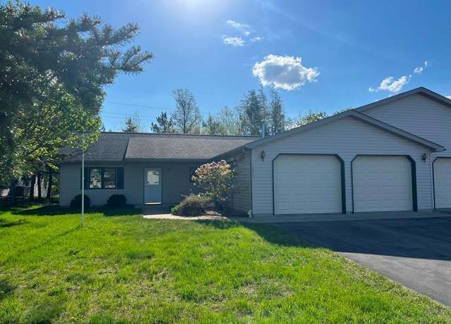 Property at 1610 SE 3rd Ave, Grand Rapids, MN 55744, 2 beds, 2 baths