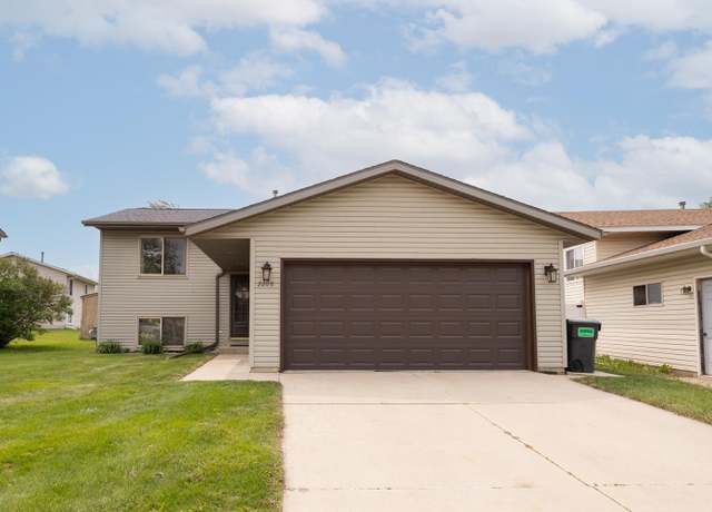 Property at 2209 18th Ave SE, Rochester, MN 55904, 4 beds, 2 baths
