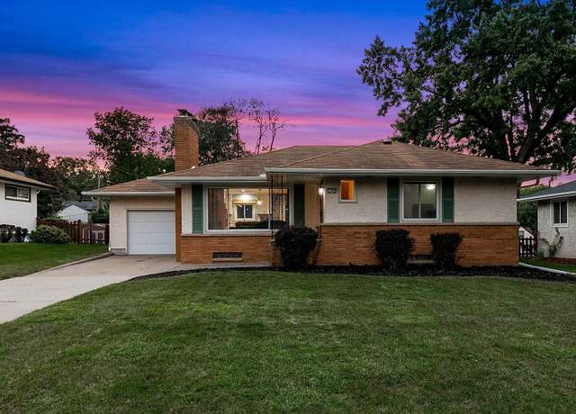 Property at 1409 Smith Ave S, West Saint Paul, MN 55118, 3 beds, 2 baths