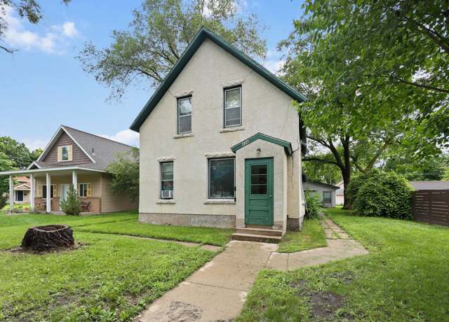 Property at 226 3rd Ave NE, Saint Cloud, MN 56304, 4 beds, 2 baths