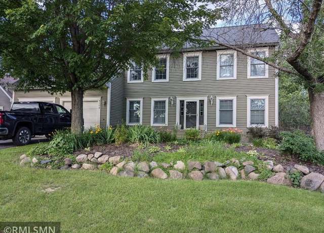 Property at 4194 Honeysuckle Ct, Vadnais Heights, MN 55127, 6 beds, 5 baths