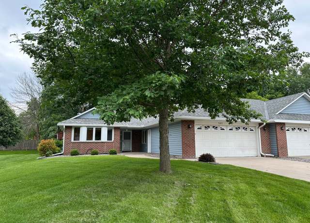 Property at 7073 24th St N, Oakdale, MN 55128, 3 beds, 2 baths