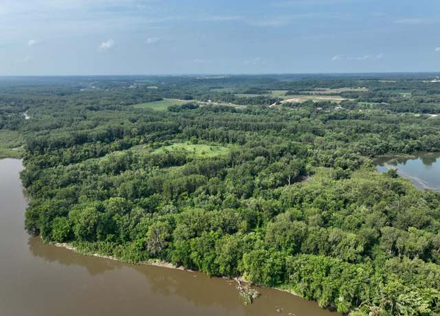 Property at 30236 Pumpkin Hill Rd, Tyrone Twp, MN 56058