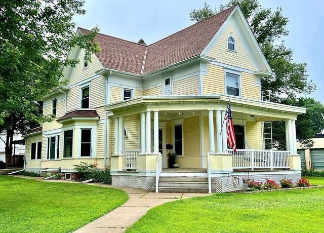 Property at 324 Monroe Ave, Ortonville, MN 56278, 5 beds, 2 baths