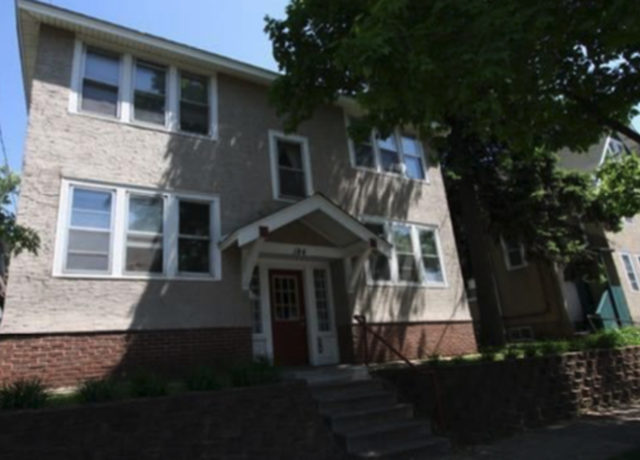 Property at 184 Saratoga St N, Saint Paul, MN 55104, 8 beds, 4 baths