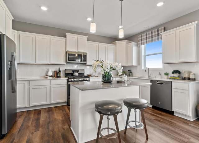 Property at 20350 Gallifrey Way, Lakeville, MN 55044, 4 beds, 3 baths
