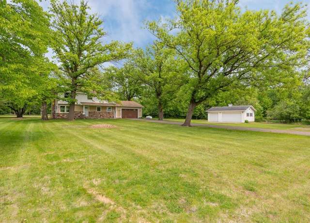 Property at 10814 Pioneer Dr SE, Milaca, MN 56353, 4 beds, 3 baths