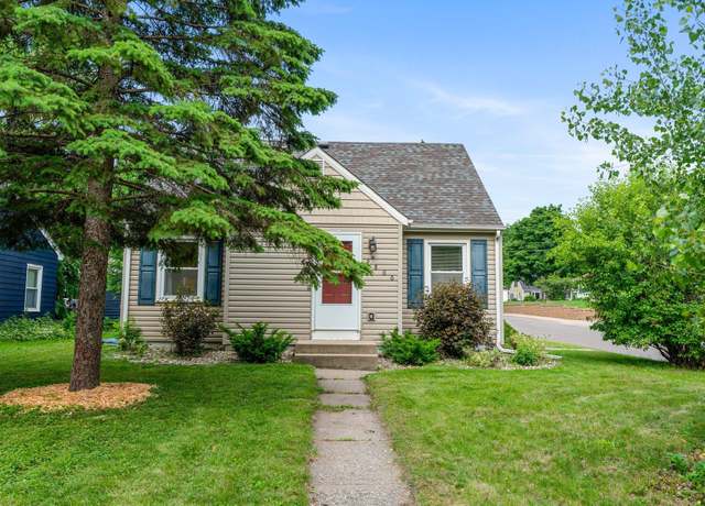 Property at 2800 Alabama Ave S, Saint Louis Park, MN 55416, 3 beds, 2 baths