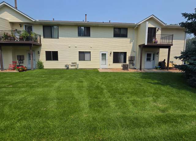 Property at 122 96th Ln NE #122, Blaine, MN 55434, 2 beds, 1 bath